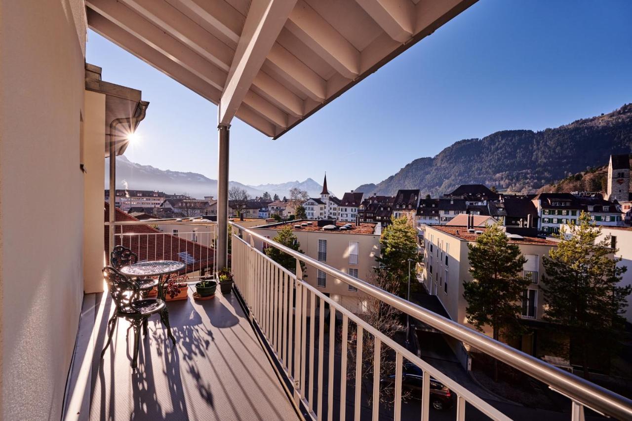 City Center Apartment With Mountain View Interlaken Buitenkant foto